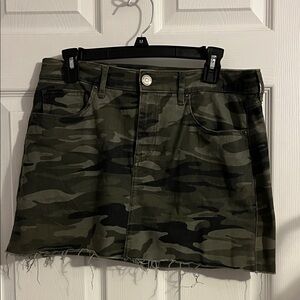 Express Camouflage Mini Skirt